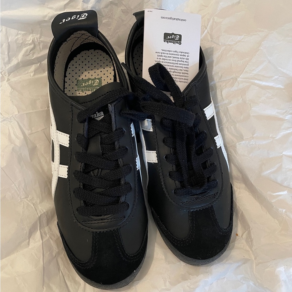 Onitsuka Tiger by Asics Mexico 66 NEW
